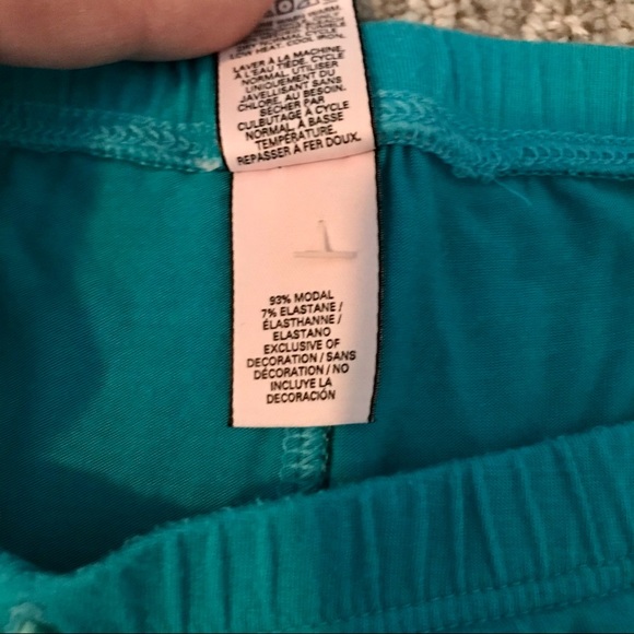 Victoria’s Secret Pajama Shorts - Picture 5 of 5